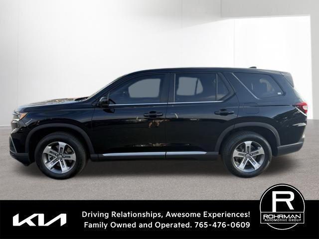 used 2025 Honda Pilot car, priced at $41,952