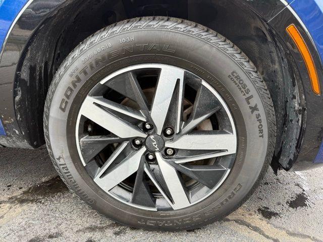 used 2022 Kia Sorento car, priced at $24,439