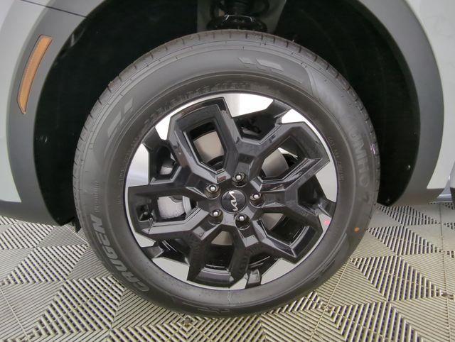 new 2025 Kia Sorento car, priced at $35,659