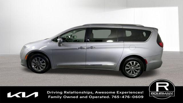 used 2019 Chrysler Pacifica car, priced at $15,995