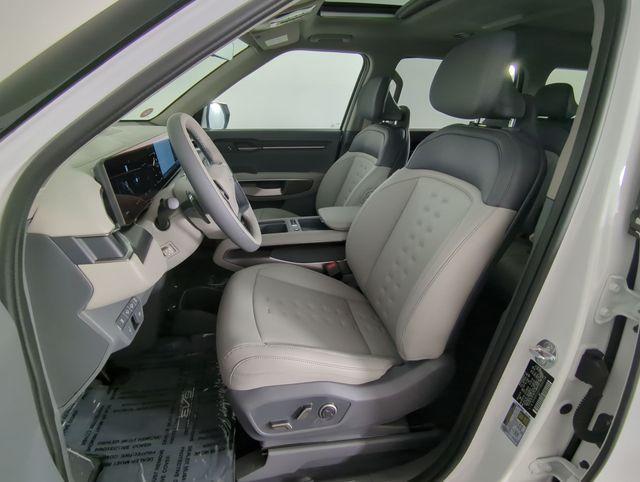 new 2026 Kia EV9 car, priced at $62,315