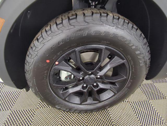 new 2025 Kia Sportage car, priced at $36,283