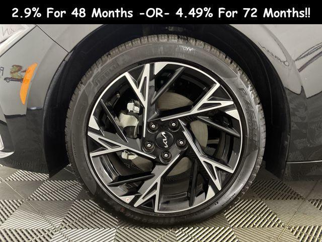 new 2025 Kia K5 car, priced at $31,105