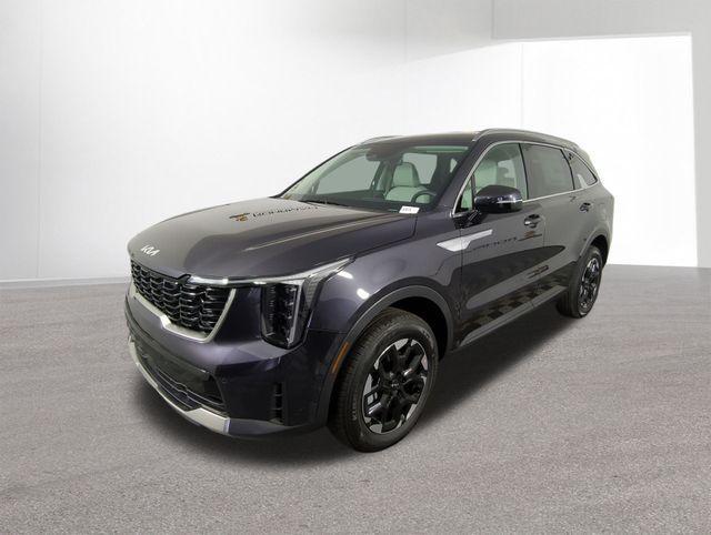 new 2025 Kia Sorento car, priced at $35,678