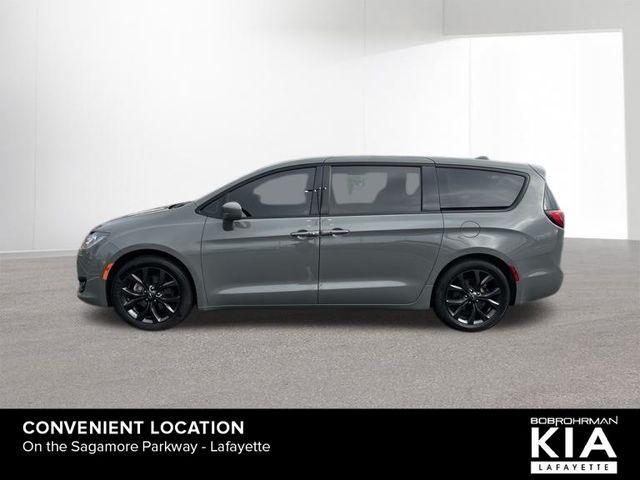 used 2020 Chrysler Pacifica car, priced at $21,575