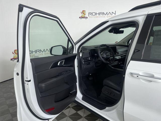 new 2026 Kia Carnival car, priced at $49,996