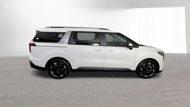 new 2025 Kia Carnival car, priced at $40,920