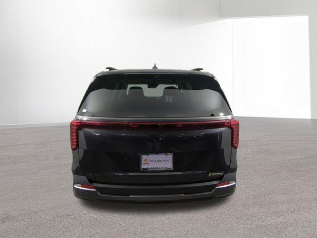 new 2025 Kia Carnival car, priced at $51,832