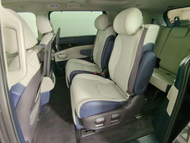 new 2025 Kia Carnival car, priced at $51,832