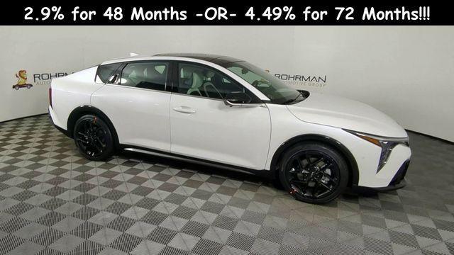 new 2025 Kia K4 car, priced at $29,017