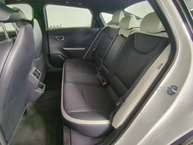 new 2025 Kia K4 car, priced at $29,267