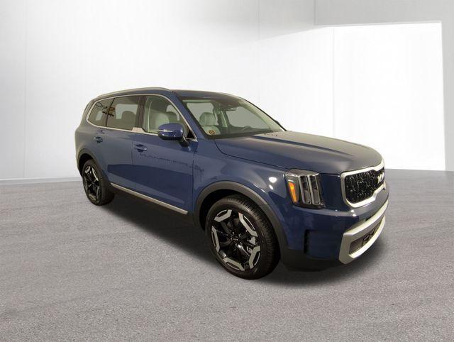 new 2025 Kia Telluride car, priced at $44,710