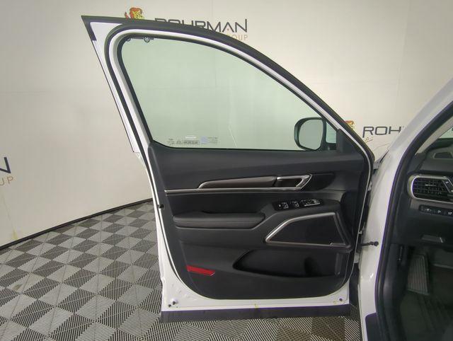 new 2025 Kia Telluride car, priced at $42,241