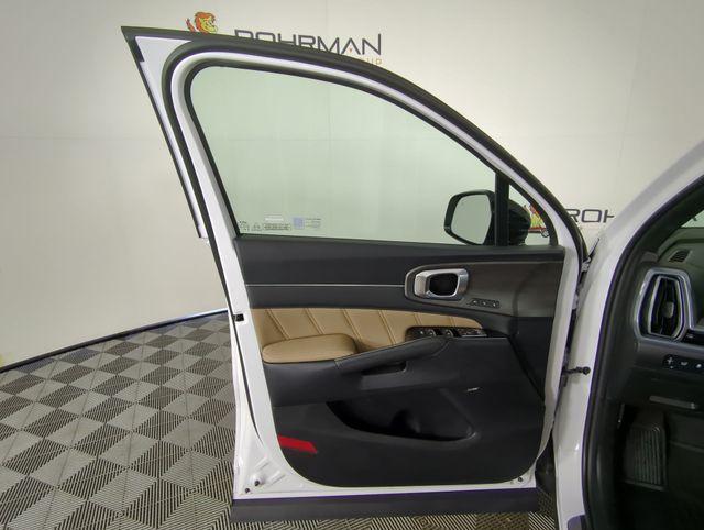 new 2026 Kia Sorento car, priced at $45,129