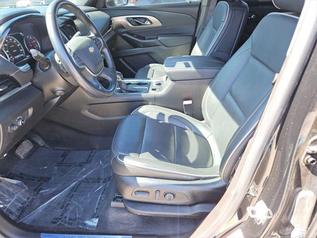 used 2022 Chevrolet Traverse car, priced at $29,600