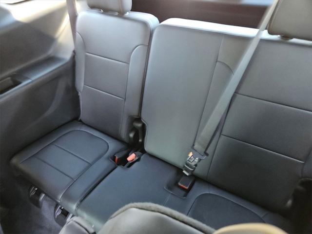 used 2022 Chevrolet Traverse car, priced at $29,600