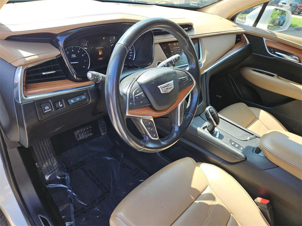 used 2019 Cadillac XT5 car, priced at $23,700