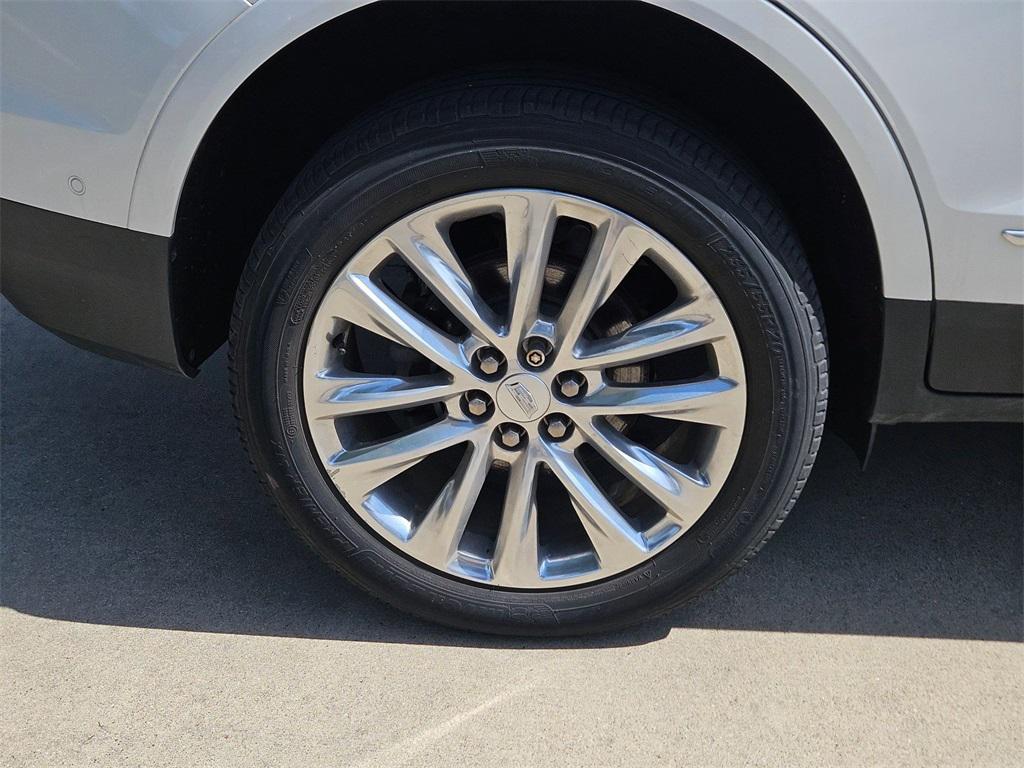 used 2019 Cadillac XT5 car, priced at $23,700