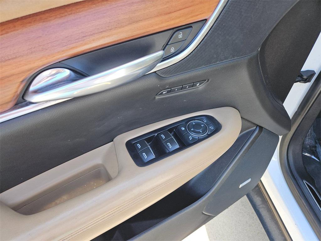 used 2019 Cadillac XT5 car, priced at $23,700