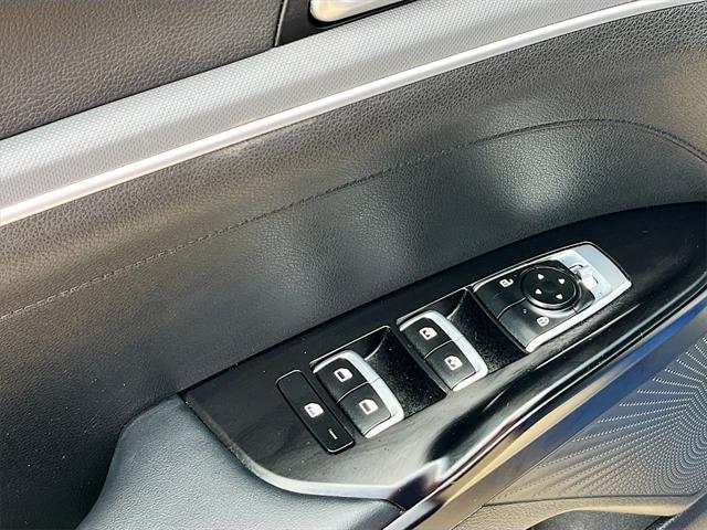 used 2024 Kia K5 car, priced at $24,500
