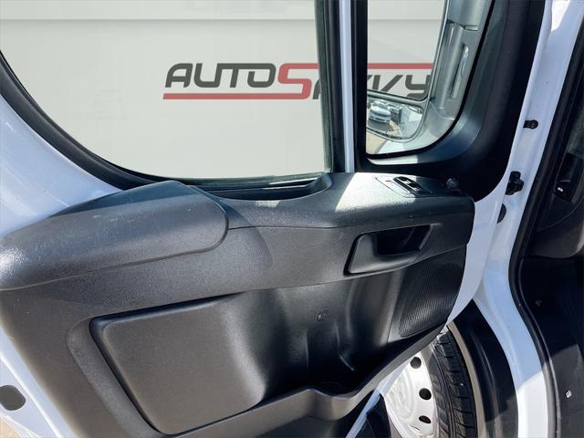 used 2023 Ram ProMaster 2500 car, priced at $28,000