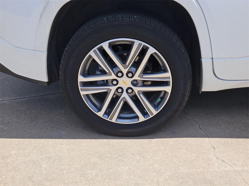 used 2023 Chevrolet Traverse car, priced at $35,500