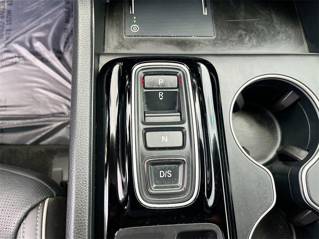used 2024 Honda Pilot car, priced at $39,500