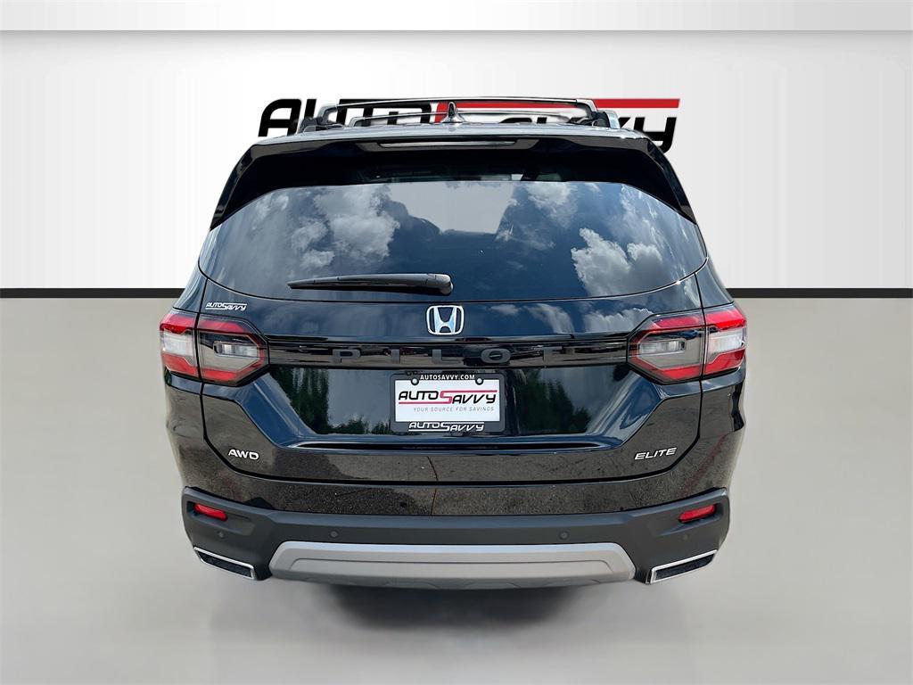 used 2024 Honda Pilot car, priced at $39,500