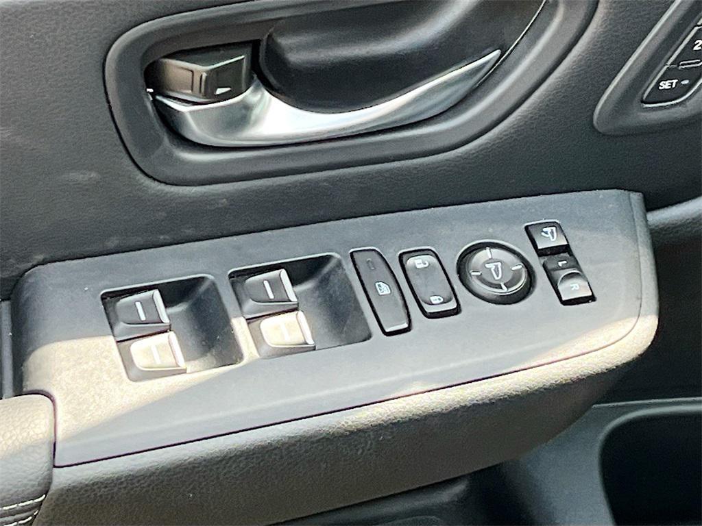 used 2024 Honda Pilot car, priced at $39,500
