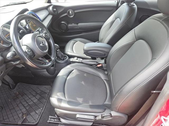 used 2018 MINI Hardtop car, priced at $12,300
