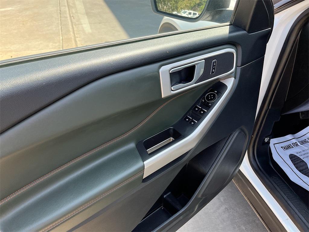 used 2022 Ford Explorer car, priced at $27,200