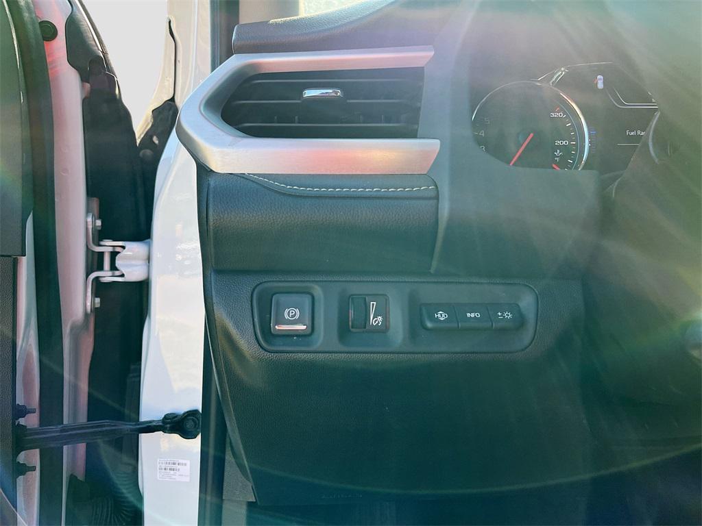used 2023 GMC Acadia car, priced at $27,300