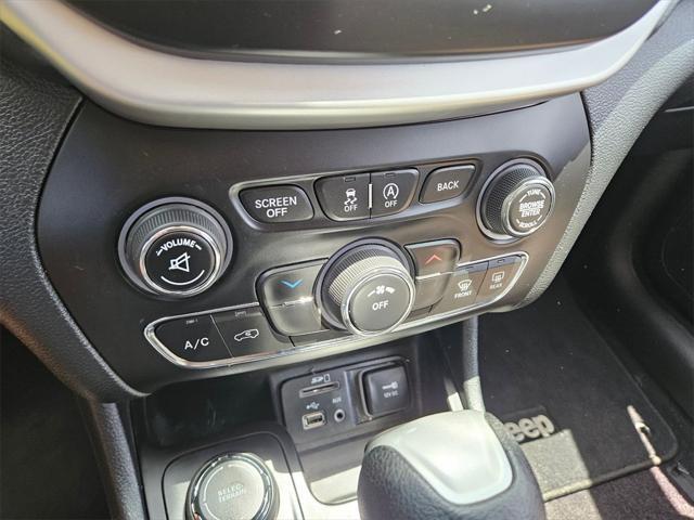 used 2016 Jeep Cherokee car, priced at $9,400