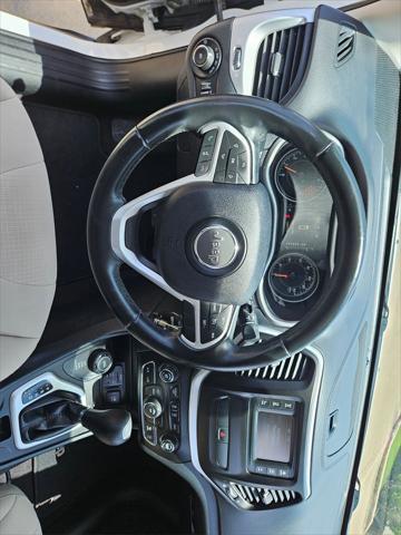used 2016 Jeep Cherokee car, priced at $9,400