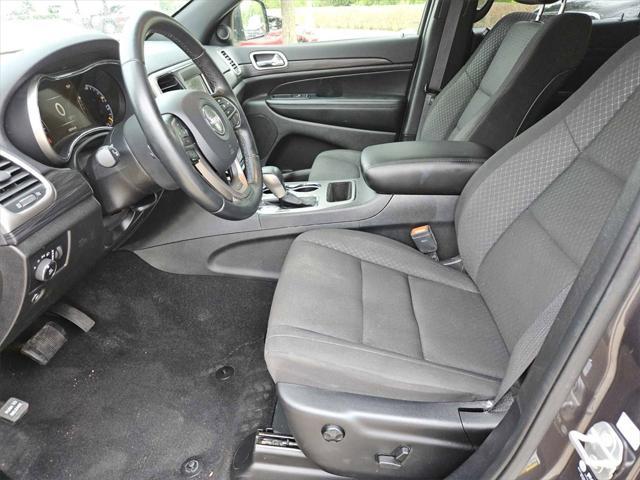 used 2021 Jeep Grand Cherokee car, priced at $18,600