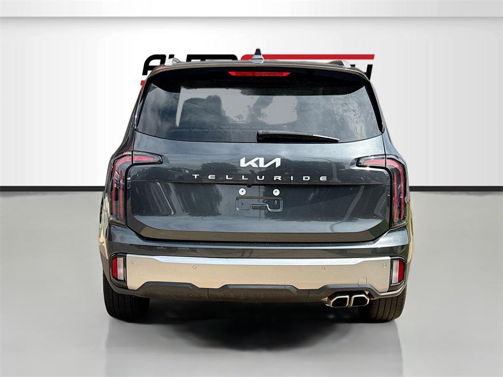 used 2024 Kia Telluride car, priced at $32,200