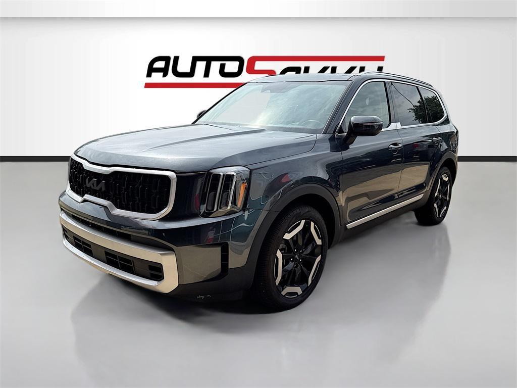 used 2024 Kia Telluride car, priced at $32,200