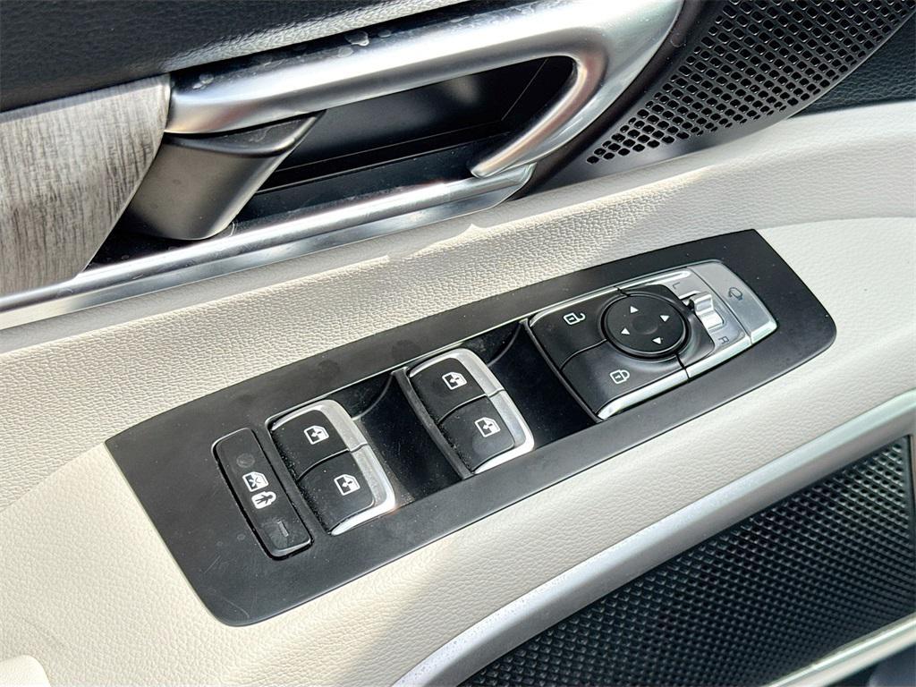 used 2024 Kia Telluride car, priced at $32,200