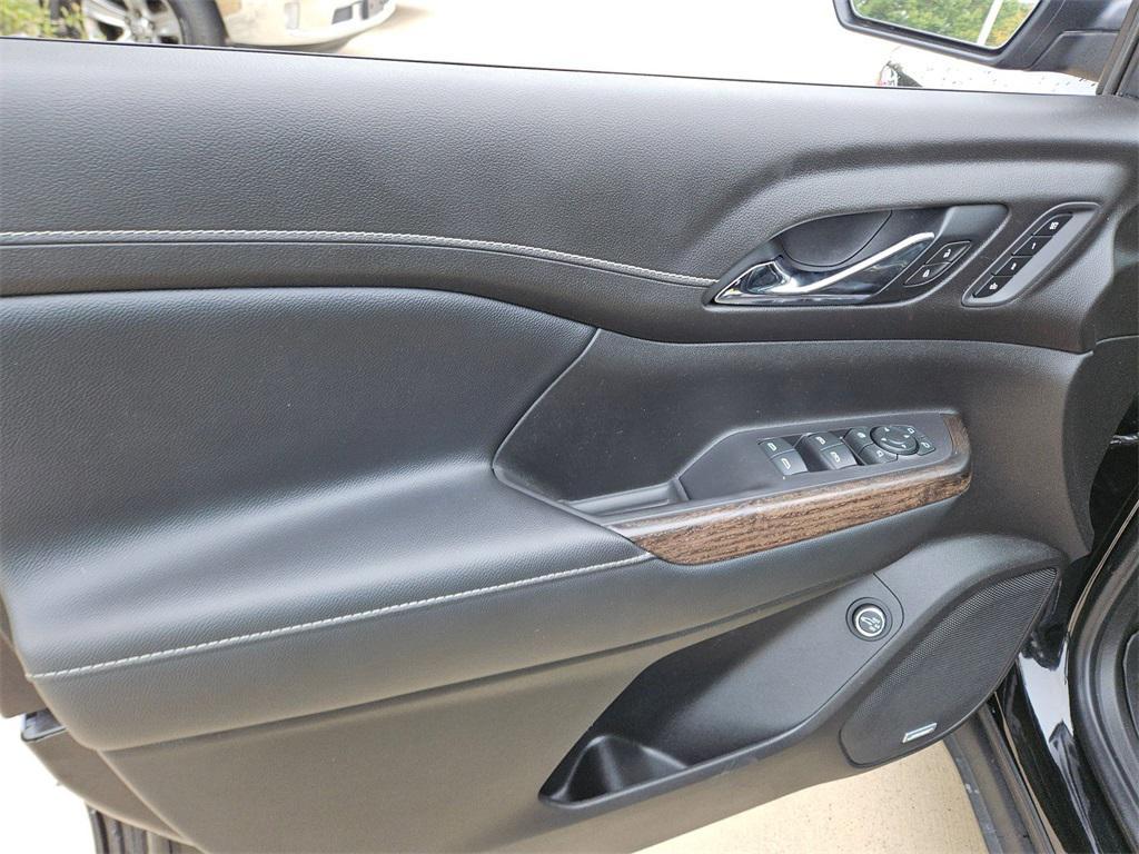 used 2021 GMC Acadia car, priced at $22,800