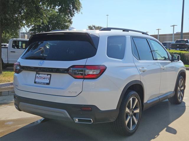 used 2023 Honda Pilot car, priced at $40,000