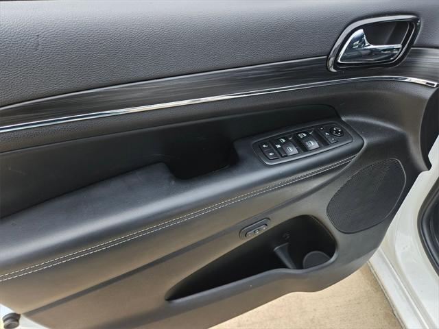 used 2021 Jeep Grand Cherokee car, priced at $23,600