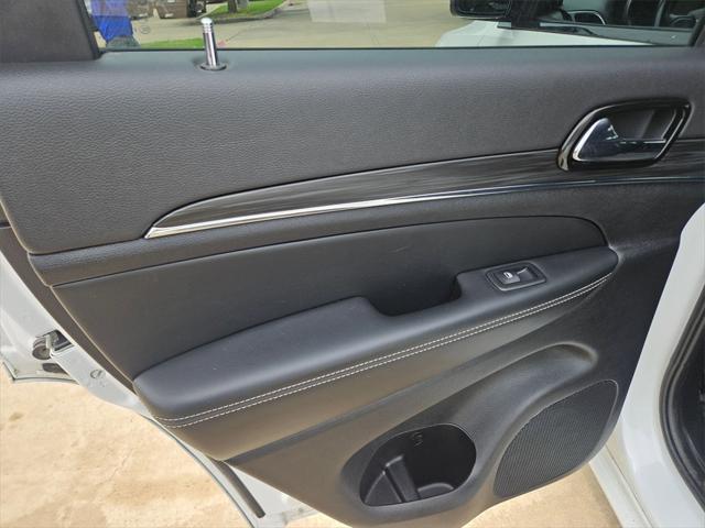 used 2021 Jeep Grand Cherokee car, priced at $23,600