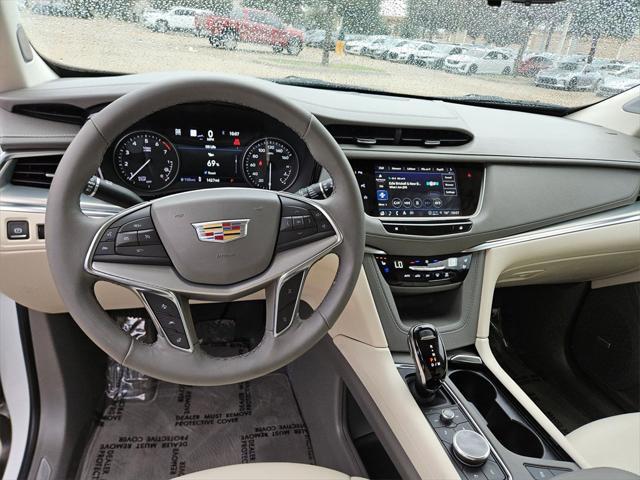 used 2024 Cadillac XT5 car, priced at $41,000