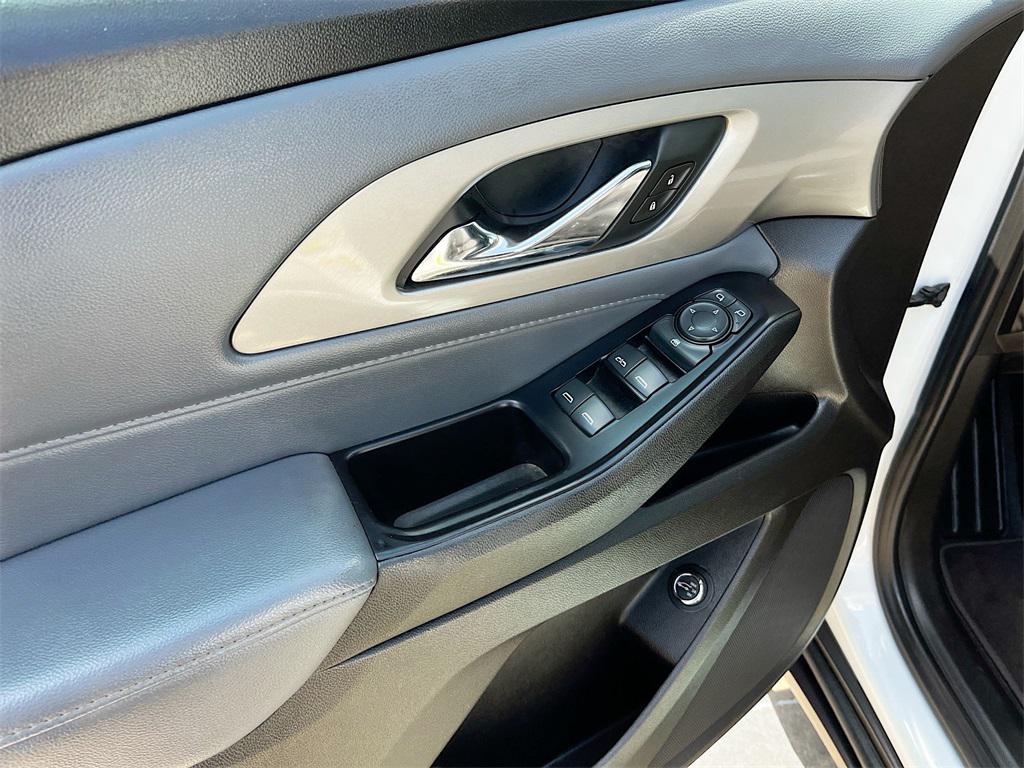 used 2020 Chevrolet Traverse car, priced at $20,500