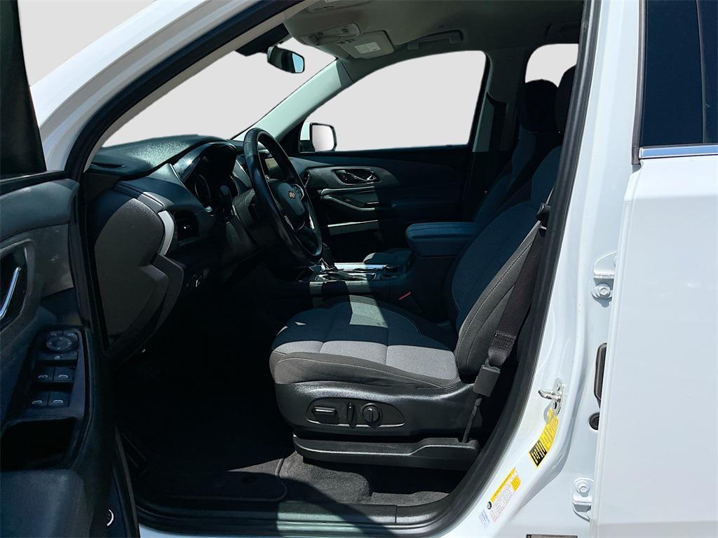 used 2020 Chevrolet Traverse car, priced at $20,500