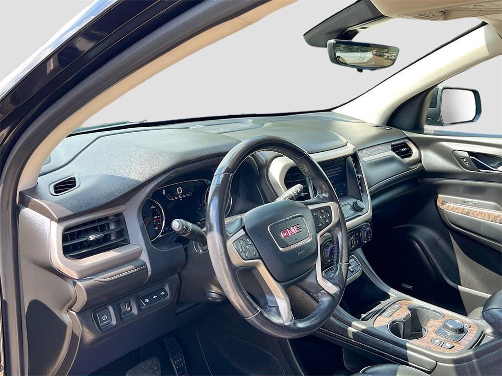 used 2022 GMC Acadia car, priced at $28,000