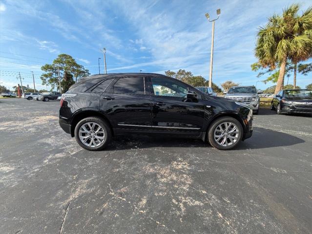 used 2020 Cadillac XT5 car, priced at $26,400