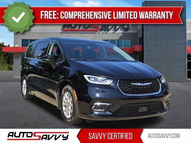 used 2024 Chrysler Pacifica car, priced at $30,600