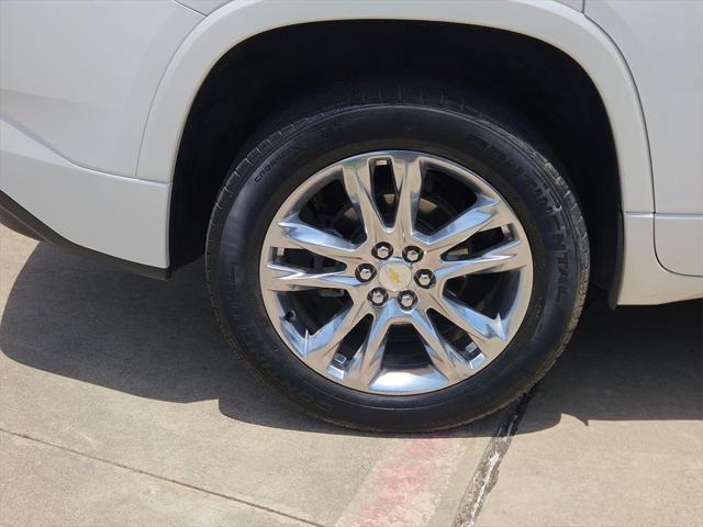 used 2020 Chevrolet Traverse car, priced at $25,000