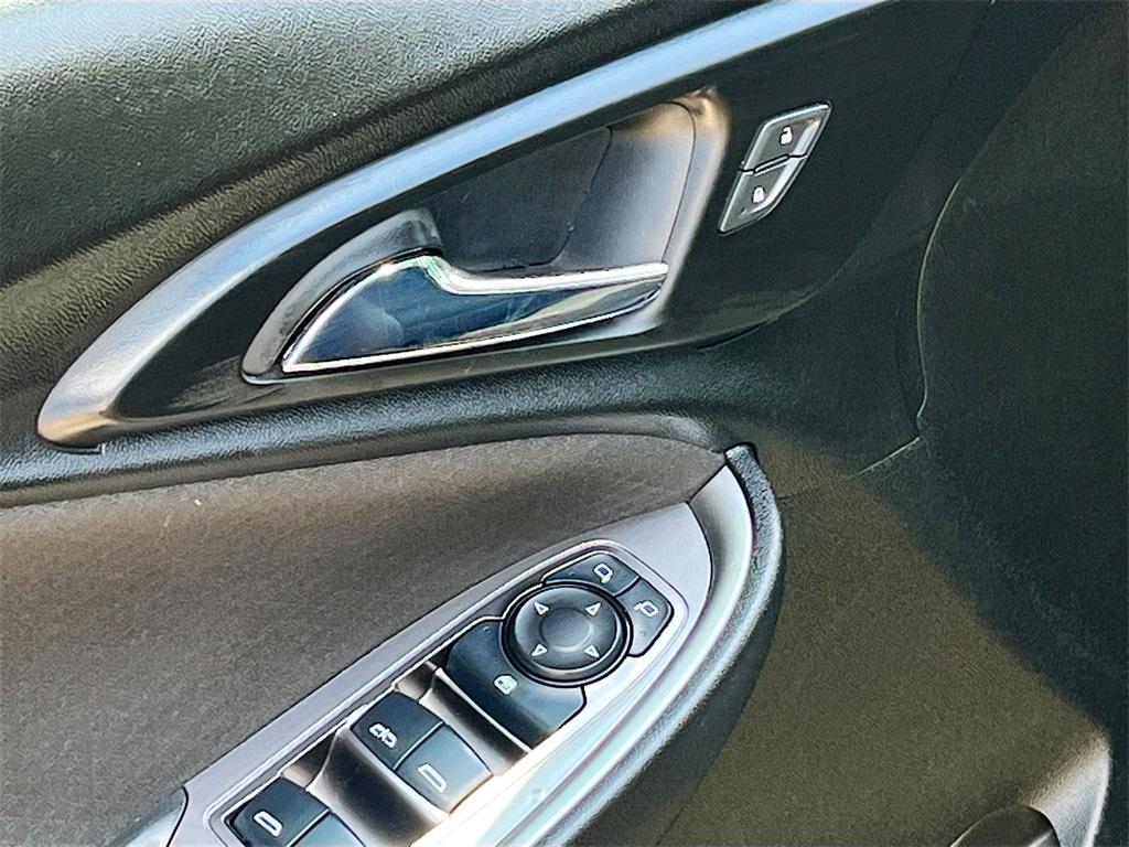 used 2022 Chevrolet Malibu car, priced at $14,400